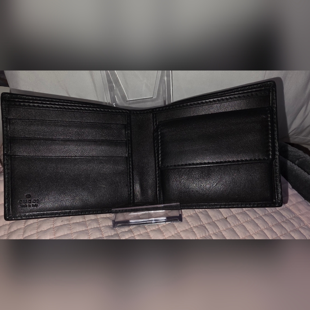 Gucci Guccisima Purse (Coin Pocket) Wallet Black Leather with Silver Accent - Picture 7 of 7